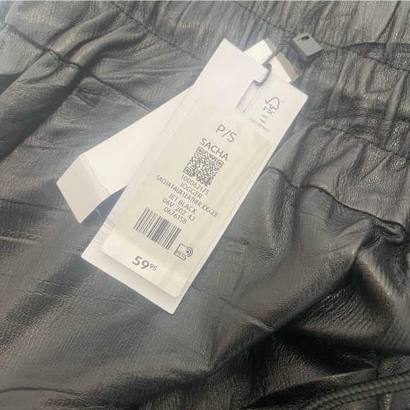 🖤✨ Dynamite Faux Leather Pants - NWT 🖤✨ - Picture 5 of 13